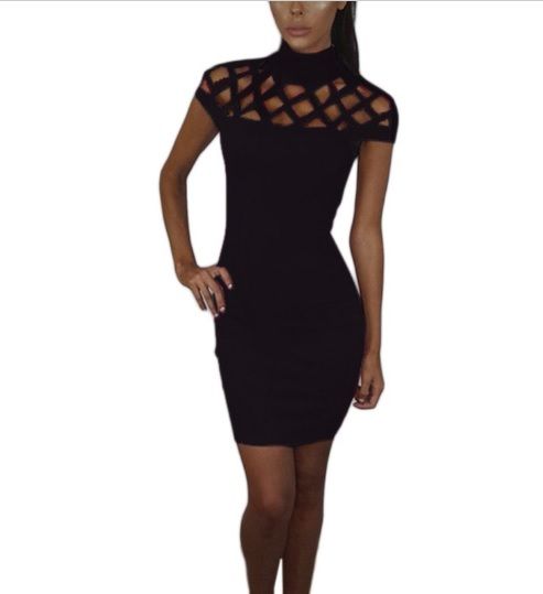 Vestido Preto Gola Alta Neck